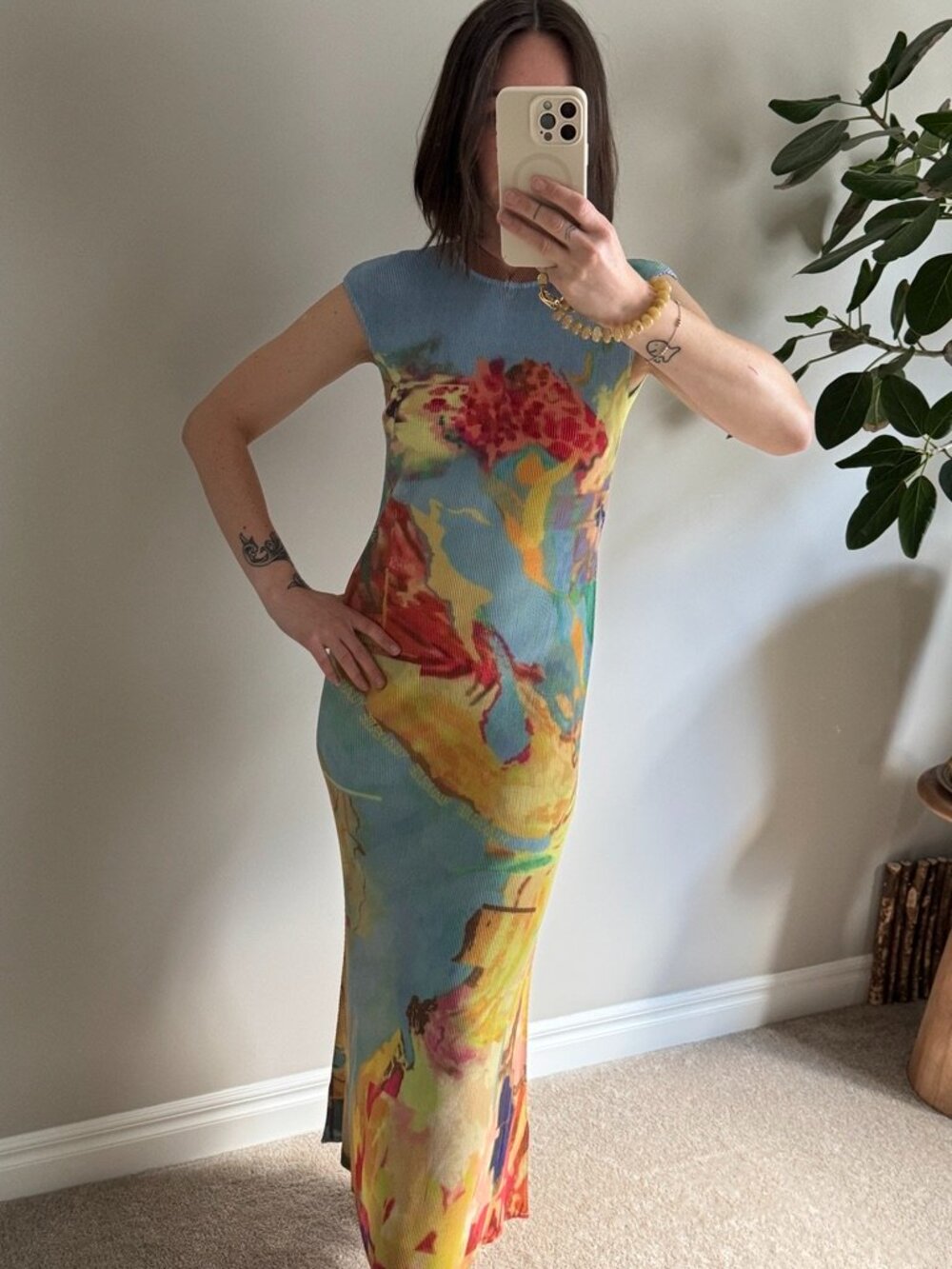 Abstract Floral Print Pleated Maxi Dress